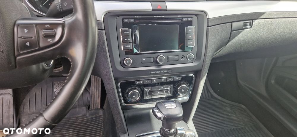 Skoda Superb 2.0 TDI Elegance DSG - 3