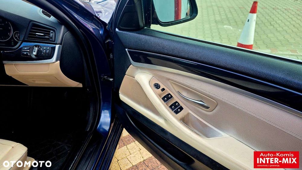 BMW Seria 5 520d - 19