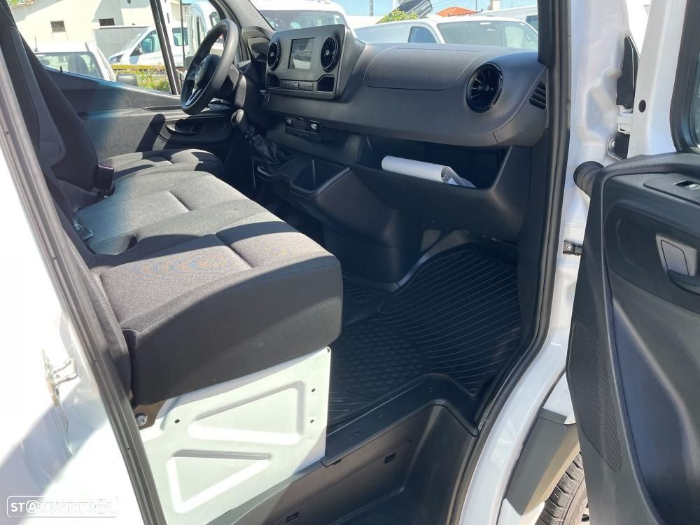 Mercedes-Benz Sprinter SPRINTER 3.5T 317CDI RWD (170CV) - 24