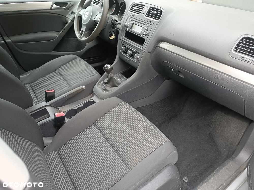 Volkswagen Golf 1.6 Trendline - 6