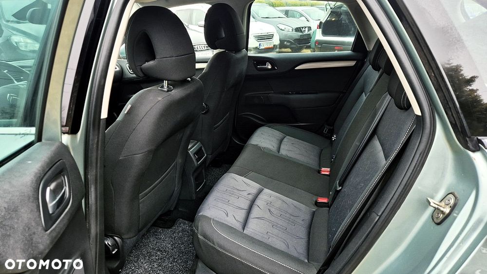 Citroën C4 VTi 120 Tendance - 33