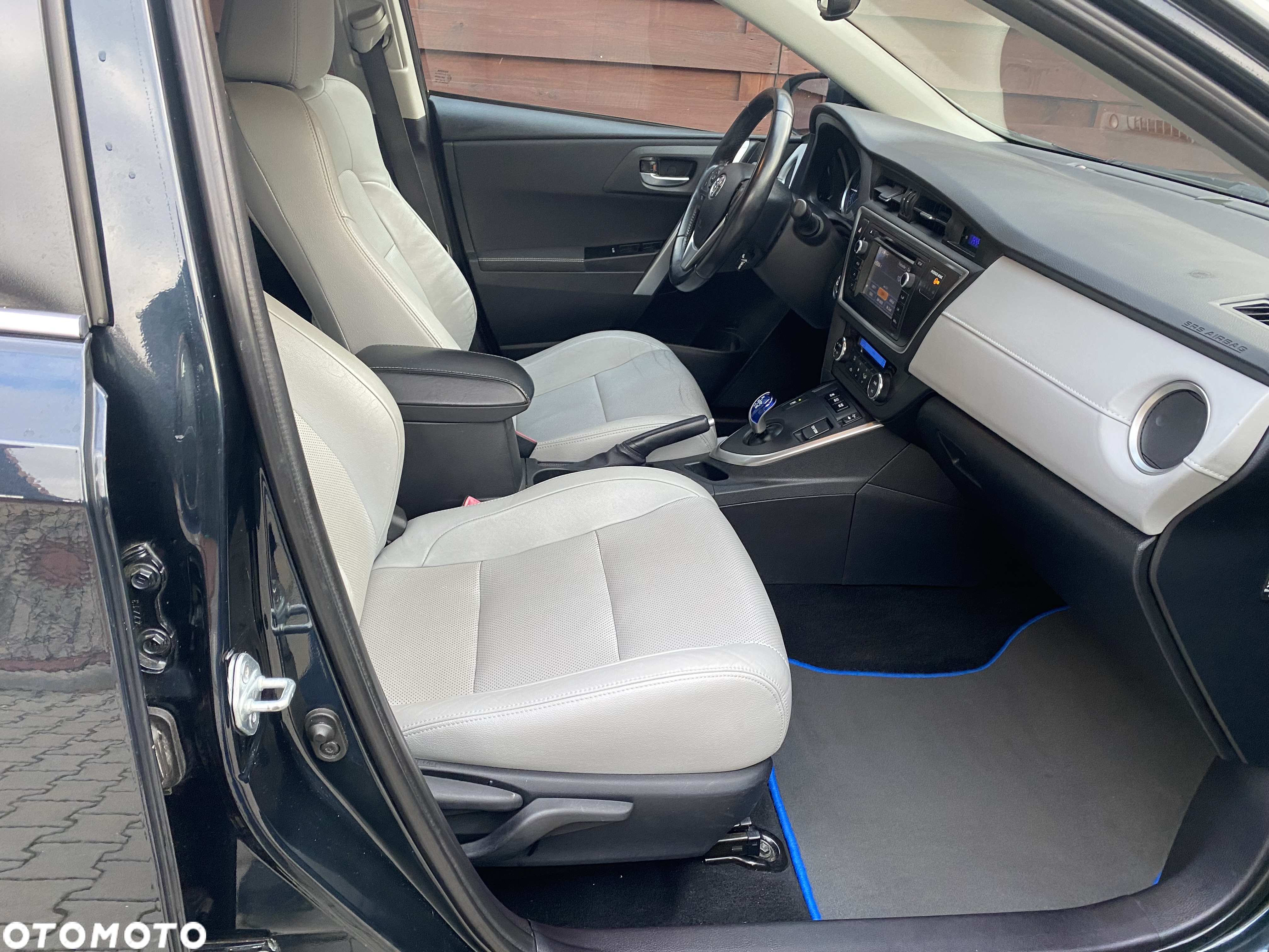 Toyota Auris 1.8 VVT-i Hybrid Automatik Executive - 14
