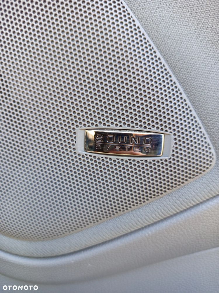 Skoda Octavia 1.6 Combi - 16