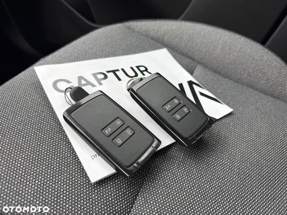Renault Captur TCe Mild Hybrid 140 EDC GPF TECHNO - 39