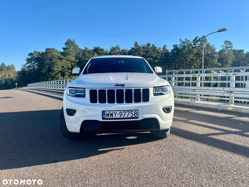 Jeep Grand Cherokee - 8