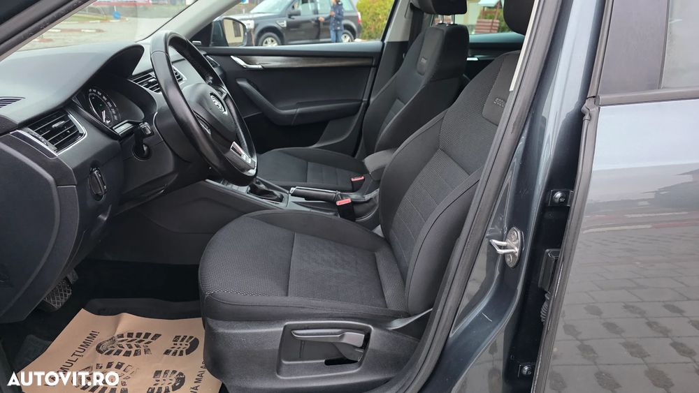 Skoda Octavia 2.0 TDI (Green tec) 4x4 DSG Scout - 6