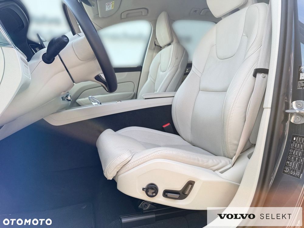 Volvo XC 60 - 12