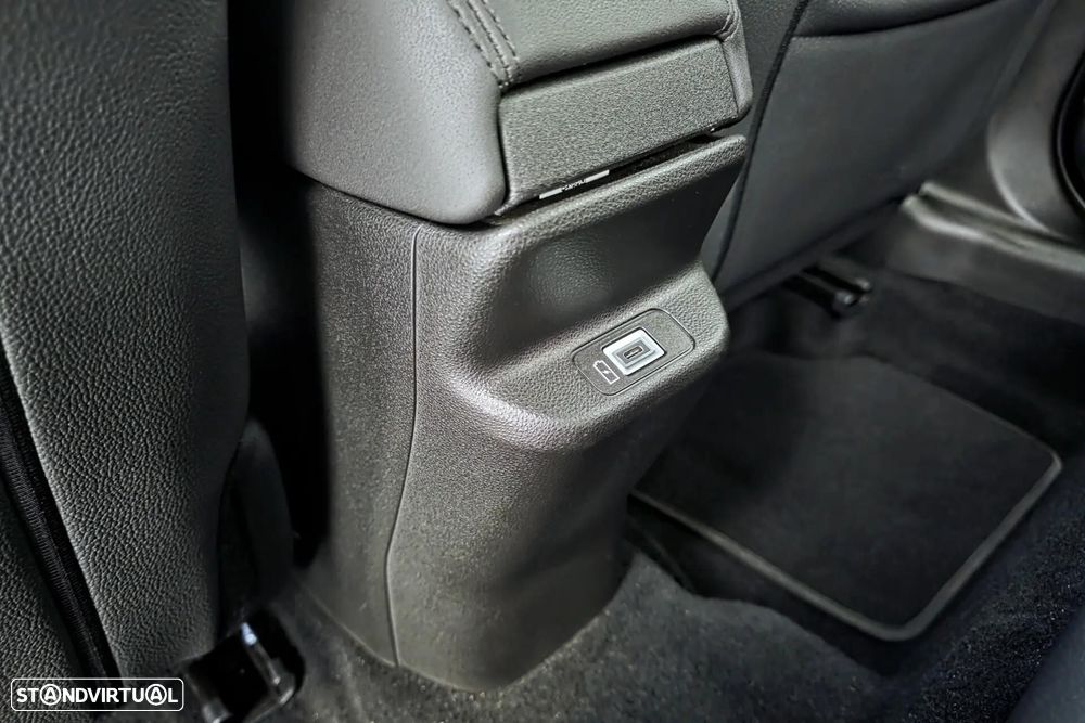 Jeep Avenger 54 kWh Summit Plus - 13