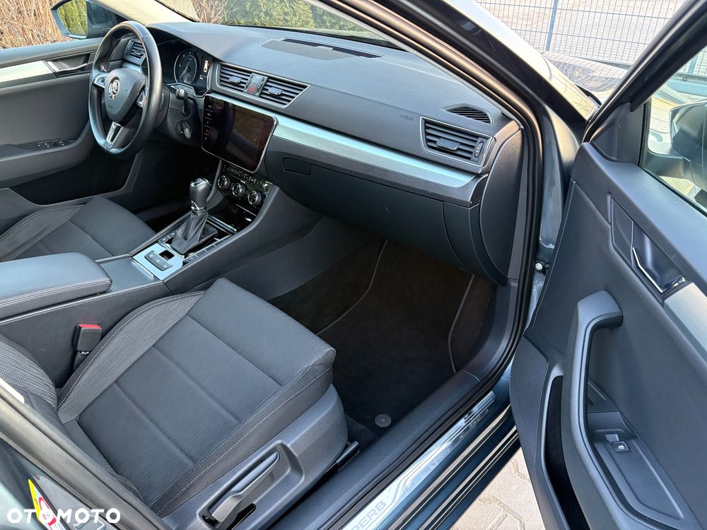 Skoda Superb 2.0 TDI Style DSG - 12