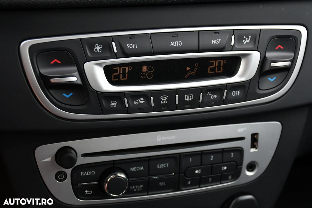 Renault Megane ENERGY dCi 110 GT LINE - 17