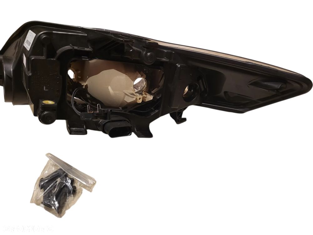 Reflektor Prawy  (H1/H7/PY21W, elektryczny, z silnikiem , kolor kierunkowskazu: biały FORD MONDEO IV 07.10-01.15 VISTEON - 8