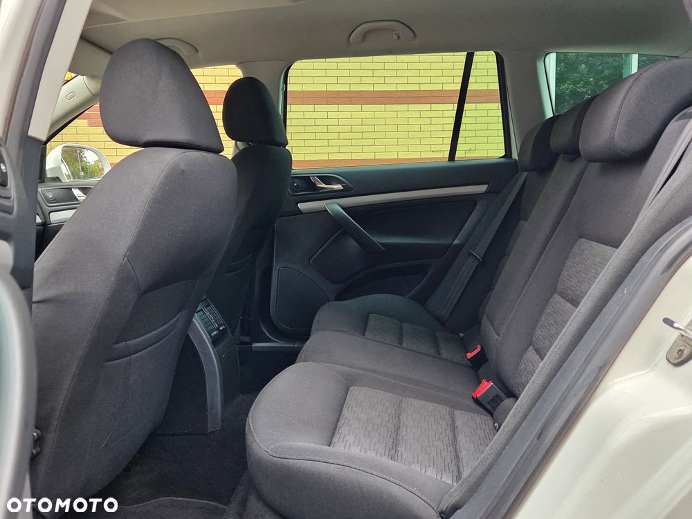 Skoda Octavia 2.0 TDI DPF Sport Edition - 8