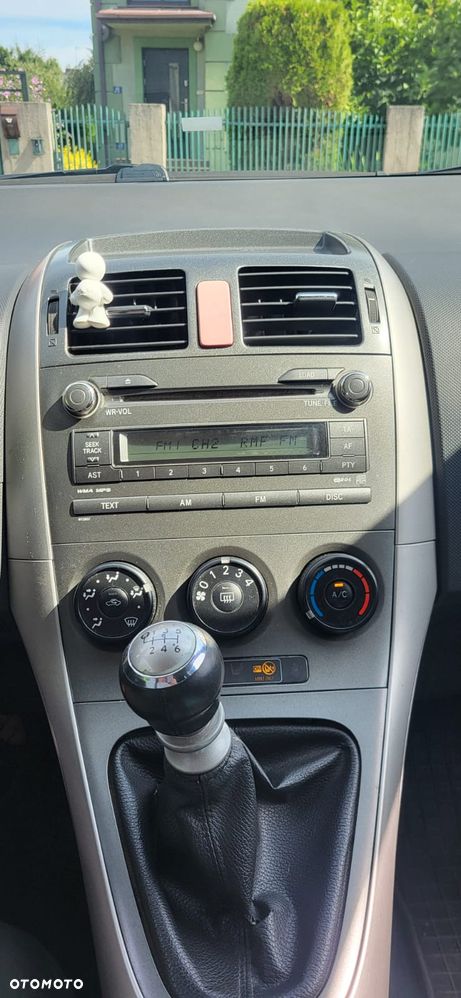 Toyota Auris - 8