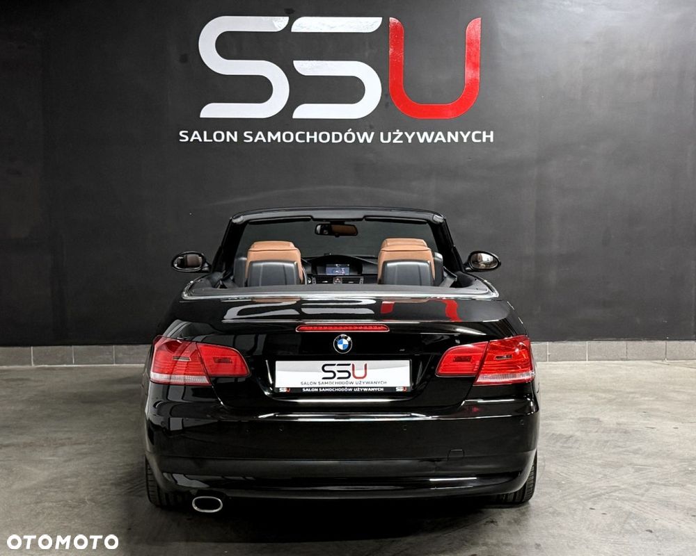 BMW Seria 3 320i - 12