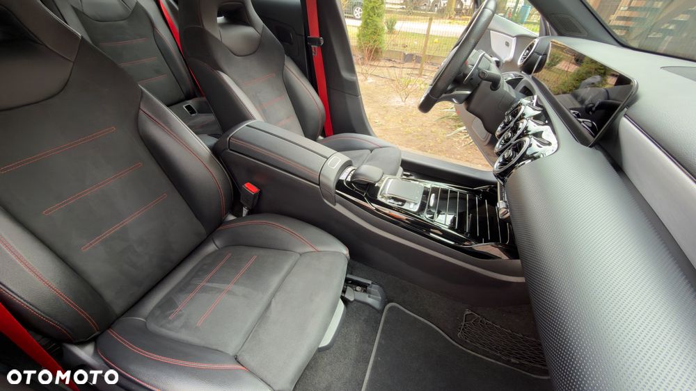 Mercedes-Benz Klasa A 35 AMG 4-Matic 7G-DCT - 6