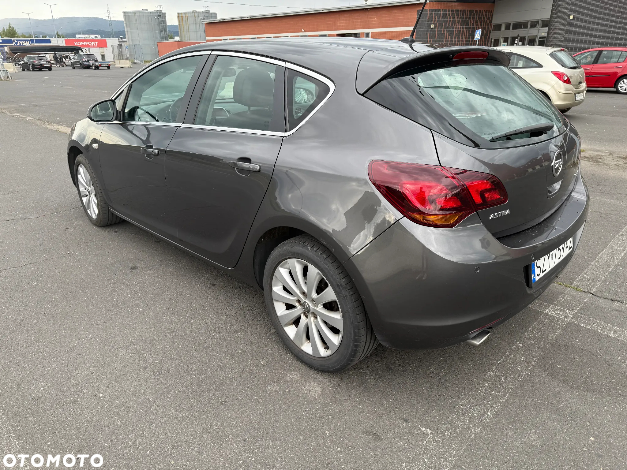 Opel Astra IV 1.4 T Cosmo - 6