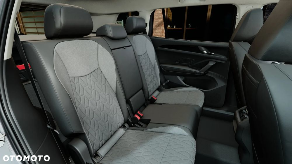 Volkswagen Tayron 2.0 TSI Life Plus DSG - 13