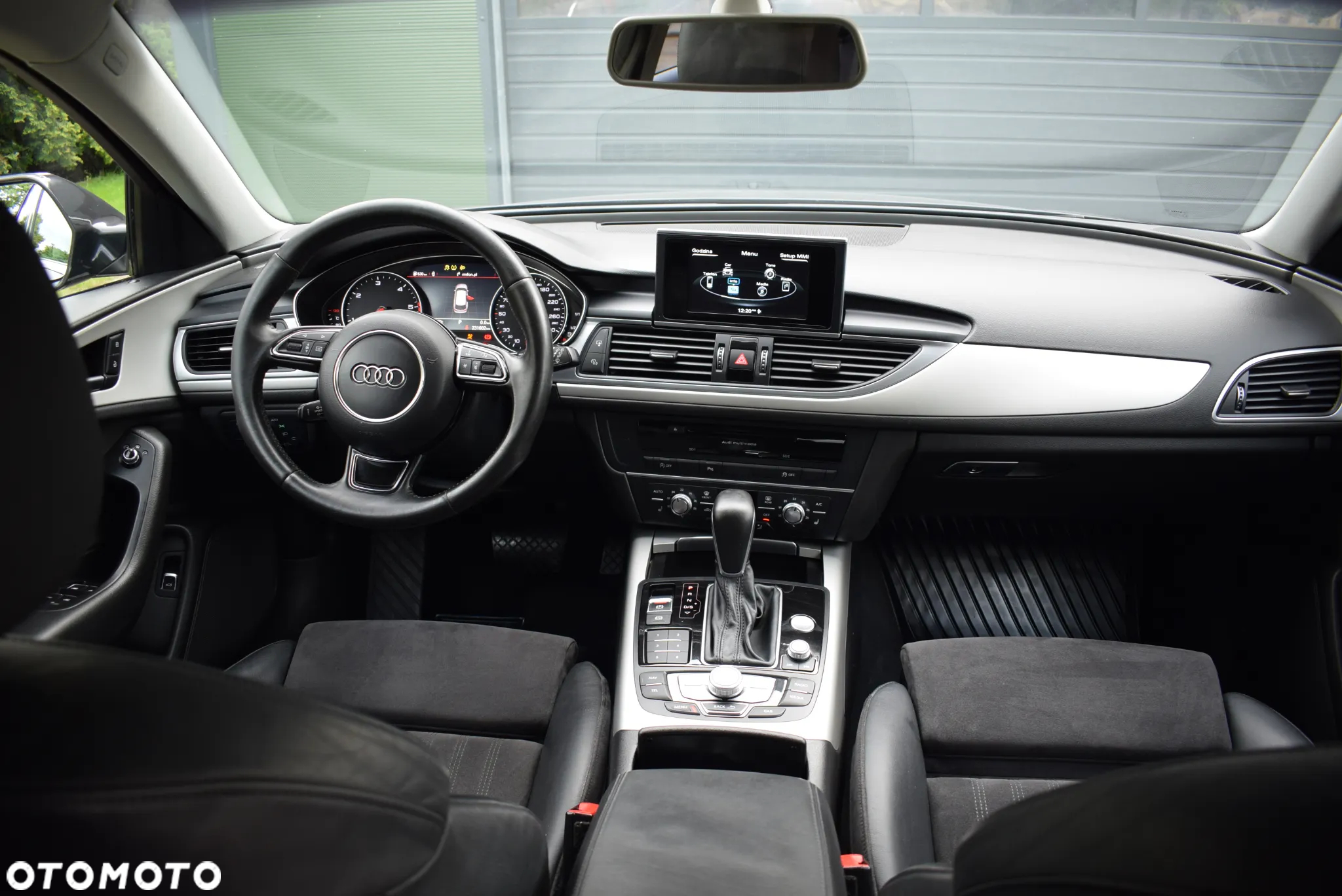 Audi A6 Avant 2.0 TDI Ultra S tronic - 32