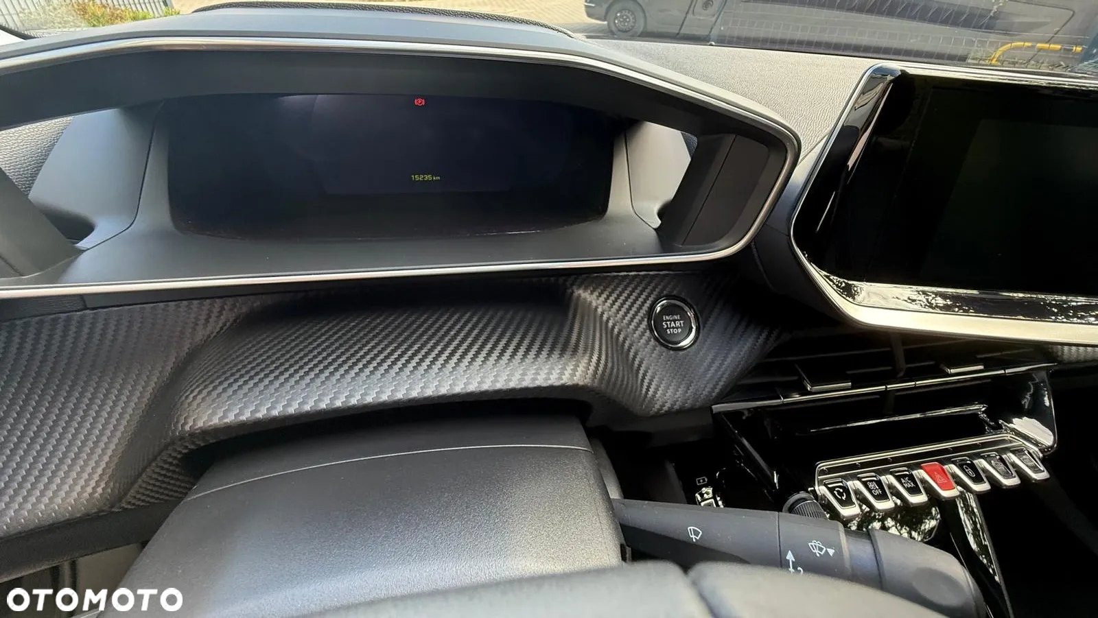 Peugeot 2008 1.2 PureTech Allure Pack S&S EAT8 - 9