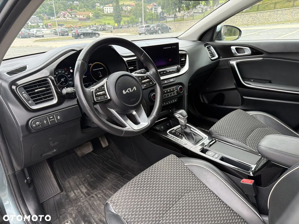 Kia XCeed 1.5 T-GDI L Business Line DCT - 10