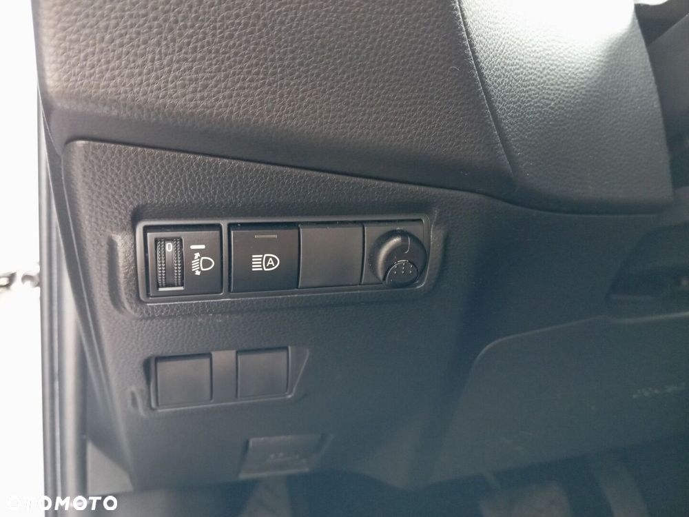 Toyota Corolla Cross - 21