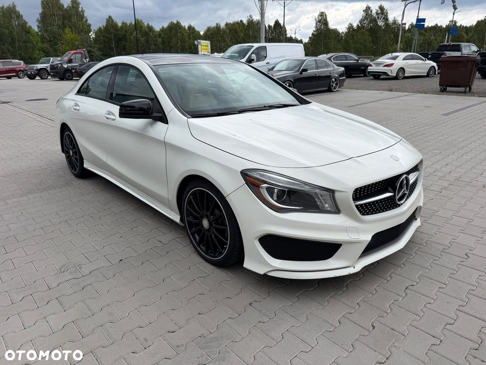 Mercedes-Benz CLA 250 7G-DCT AMG Line - 1