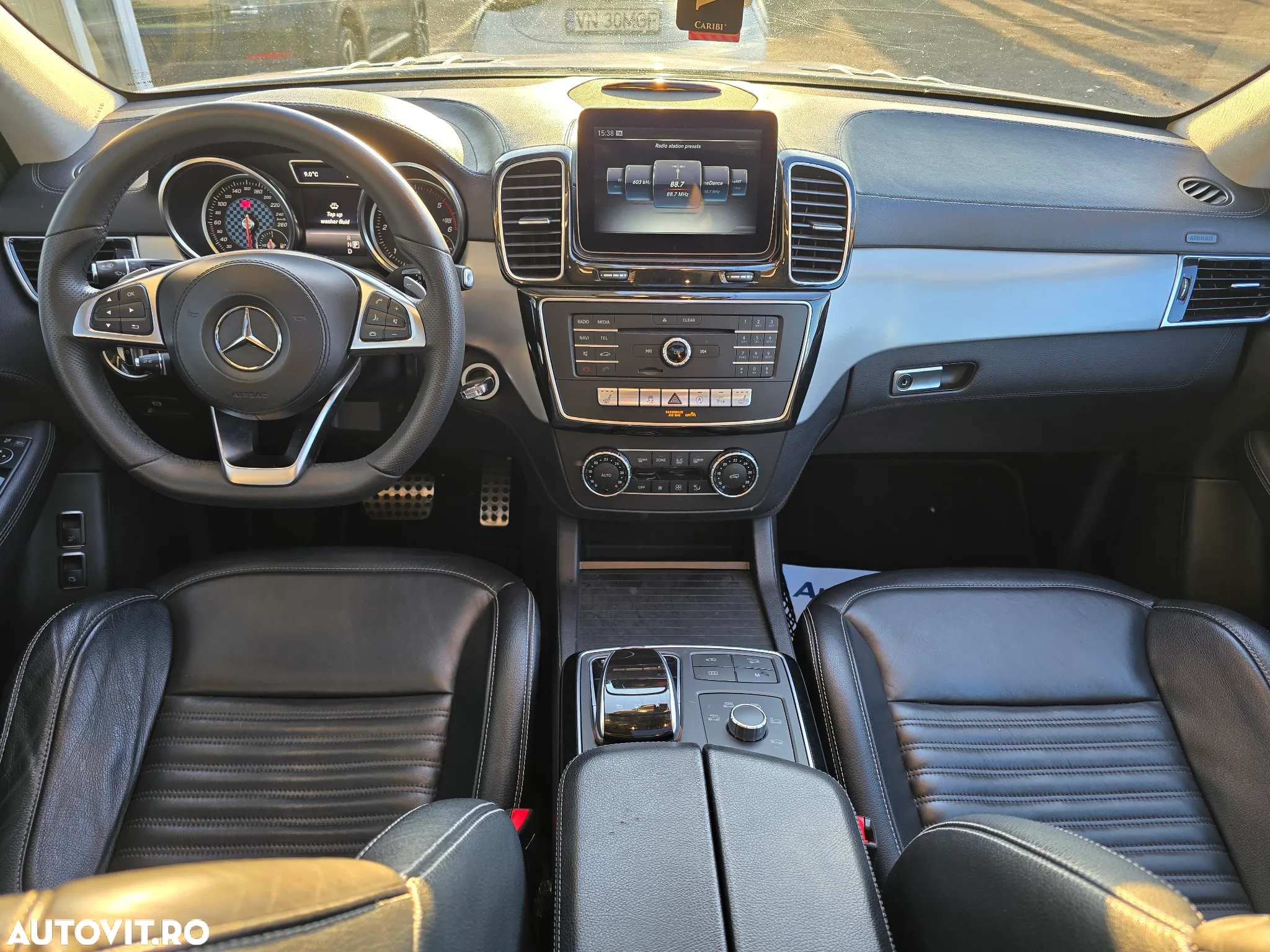 Mercedes-Benz GLS - 8