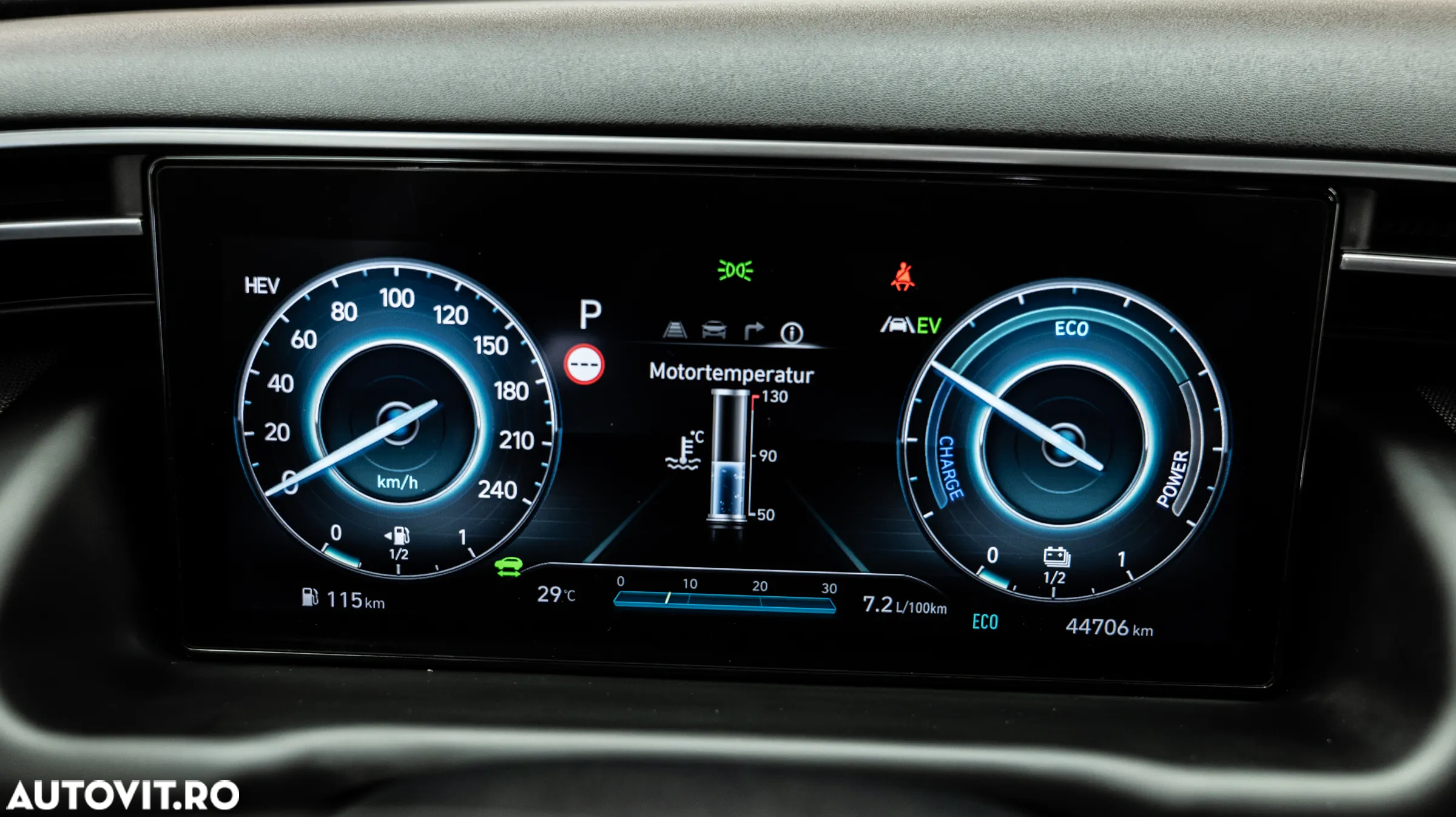 Hyundai Tucson - 38