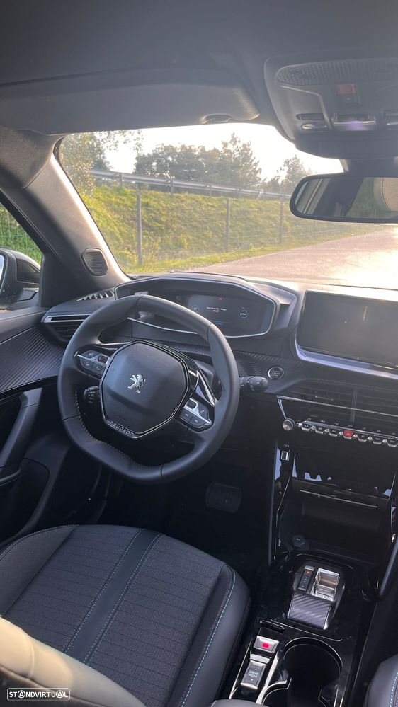 Peugeot e-2008 50 kWh Active Pack - 7