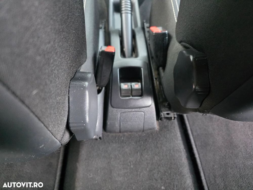 Dacia Logan MCV dCi 90 Laureate - 14