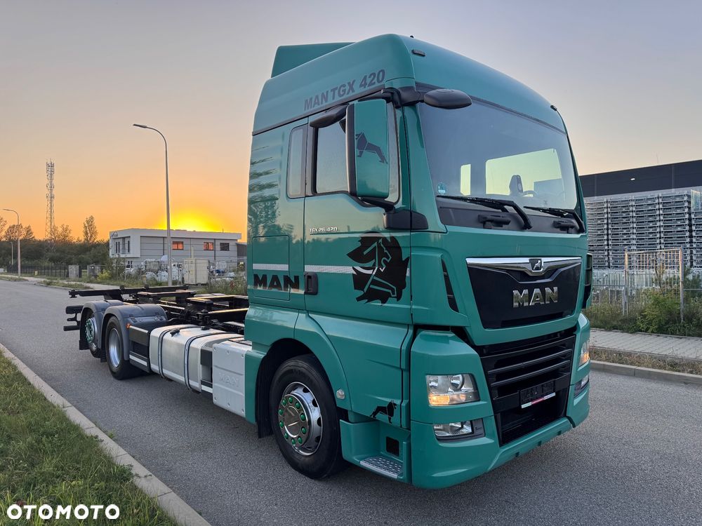 MAN TGX