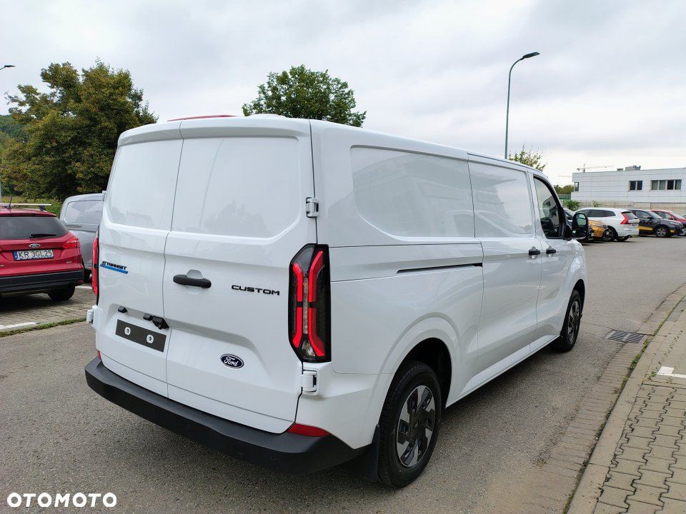 Ford Transit Custom - 3