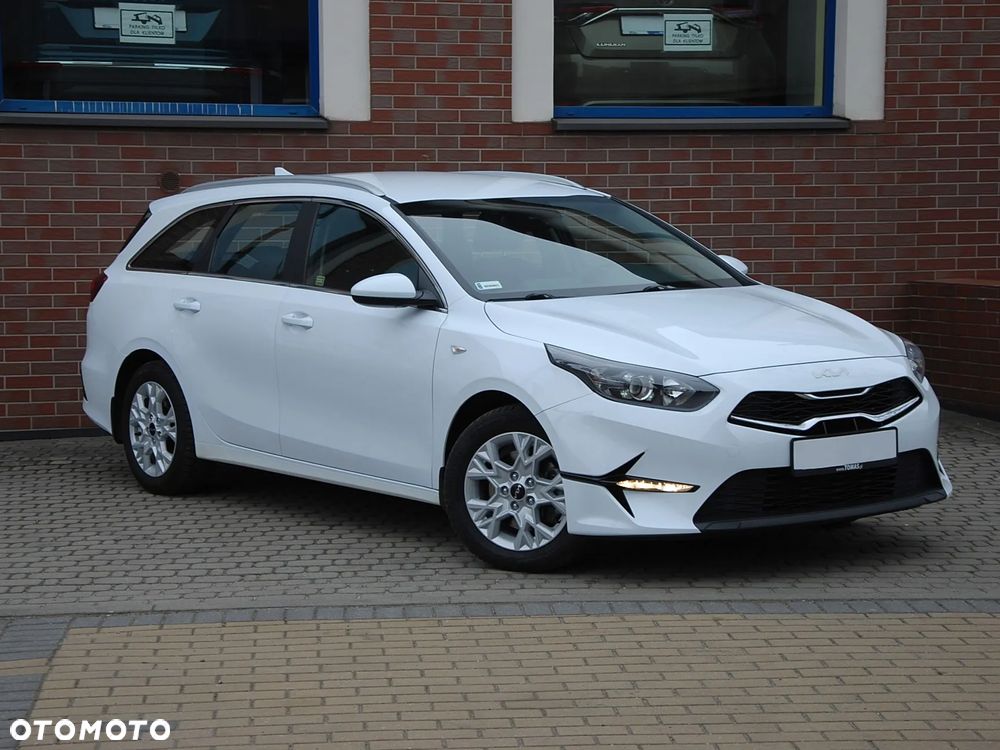 Kia Ceed - 17