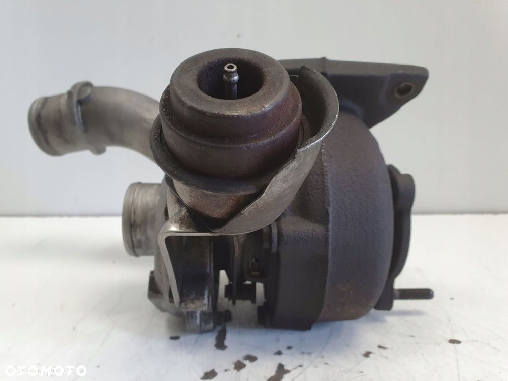 TURBOSPRĘŻARKA Volvo S40 V40 1.9 D _ turbo 8200369581 - 5