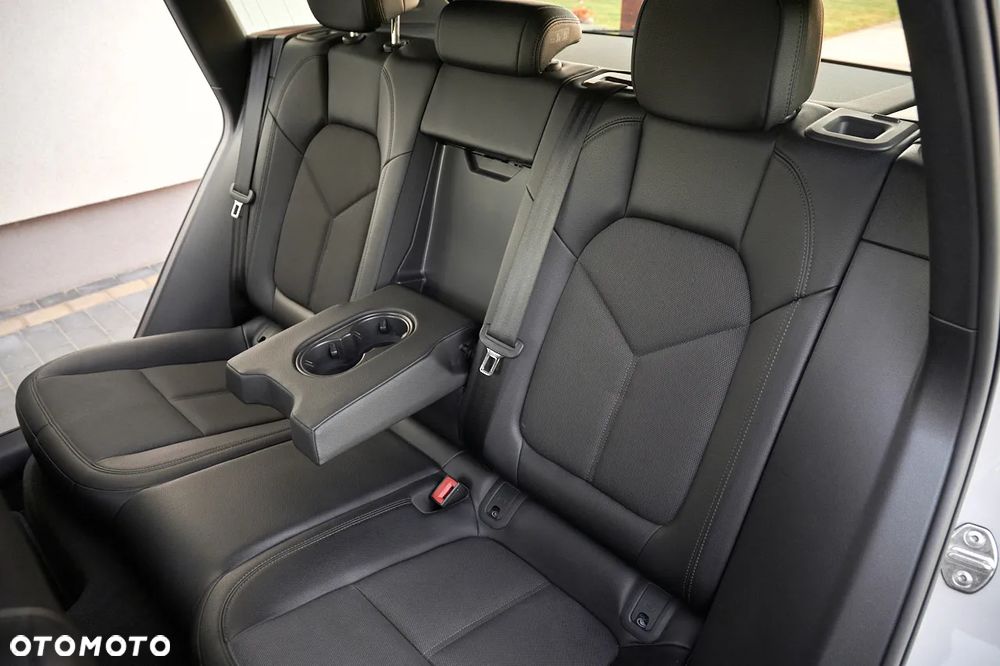 Porsche Macan - 39