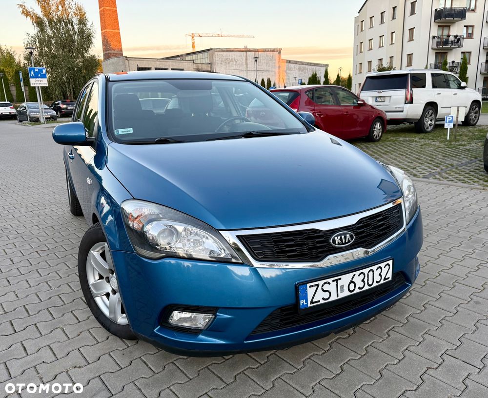 Kia Ceed 1.4 Comfort - 1