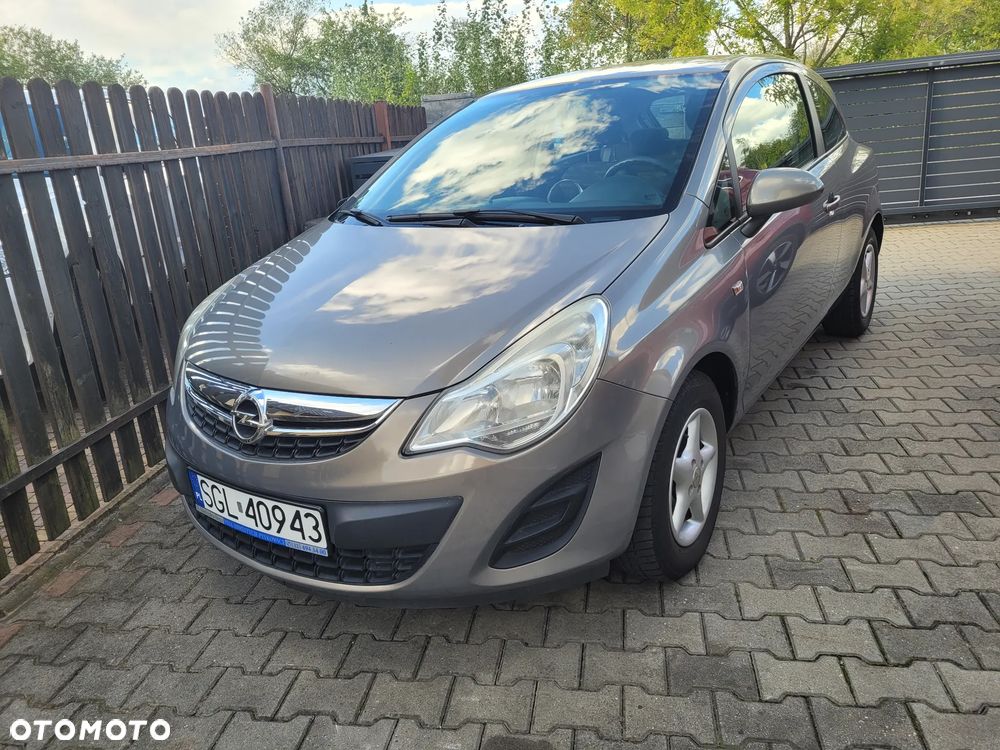 Opel Corsa 1.4 16V Sport - 1