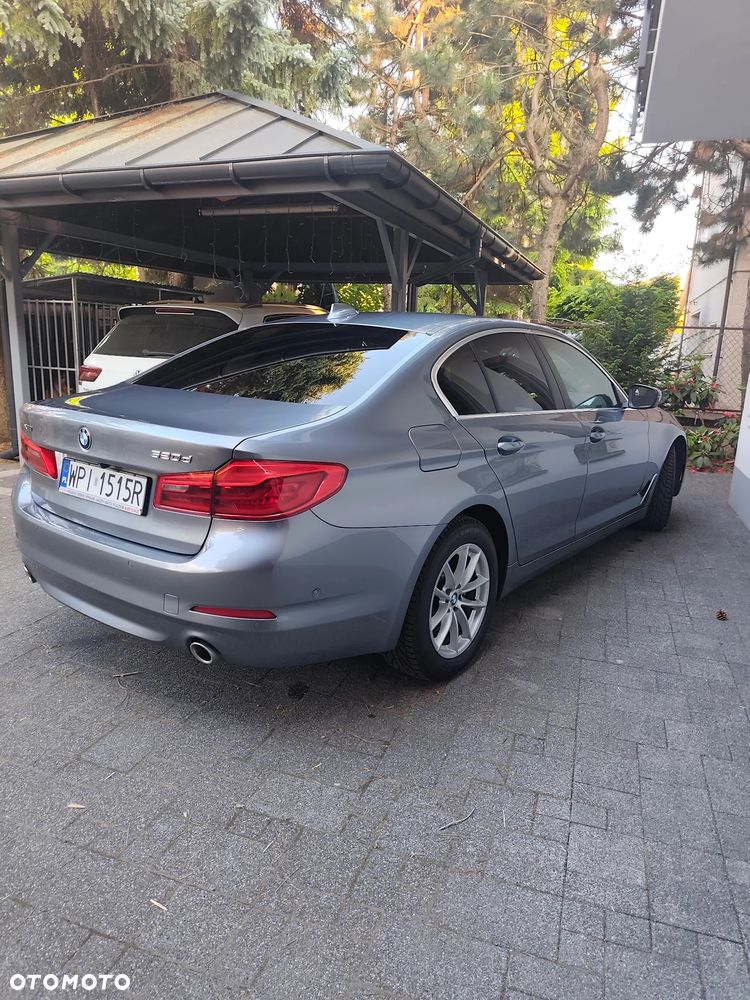 BMW Seria 5 520d Efficient Dynamics Luxury Line - 4