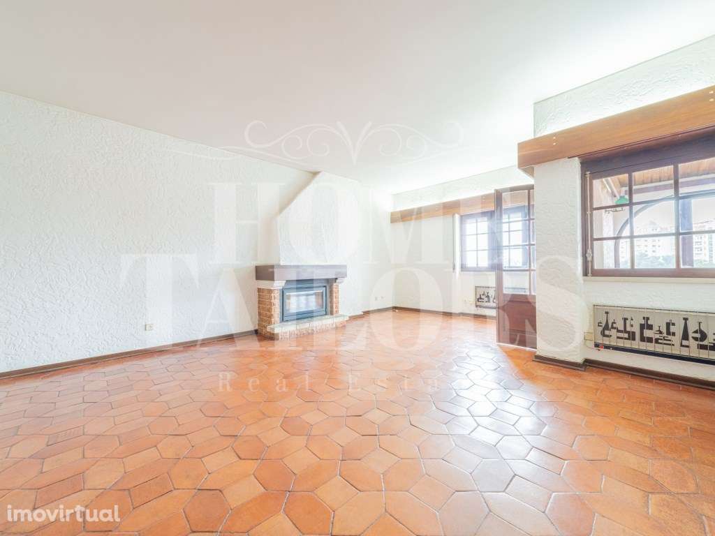 Elegante T3 no Bairro do Rosário em Cascais - Grande imagem: 2/25