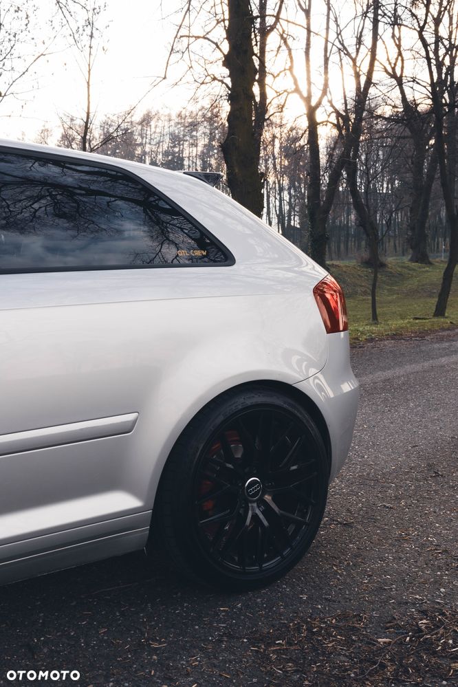 Audi A3 3-drzwiowe 2.0 TDI DPF S line Sportpaket - 6