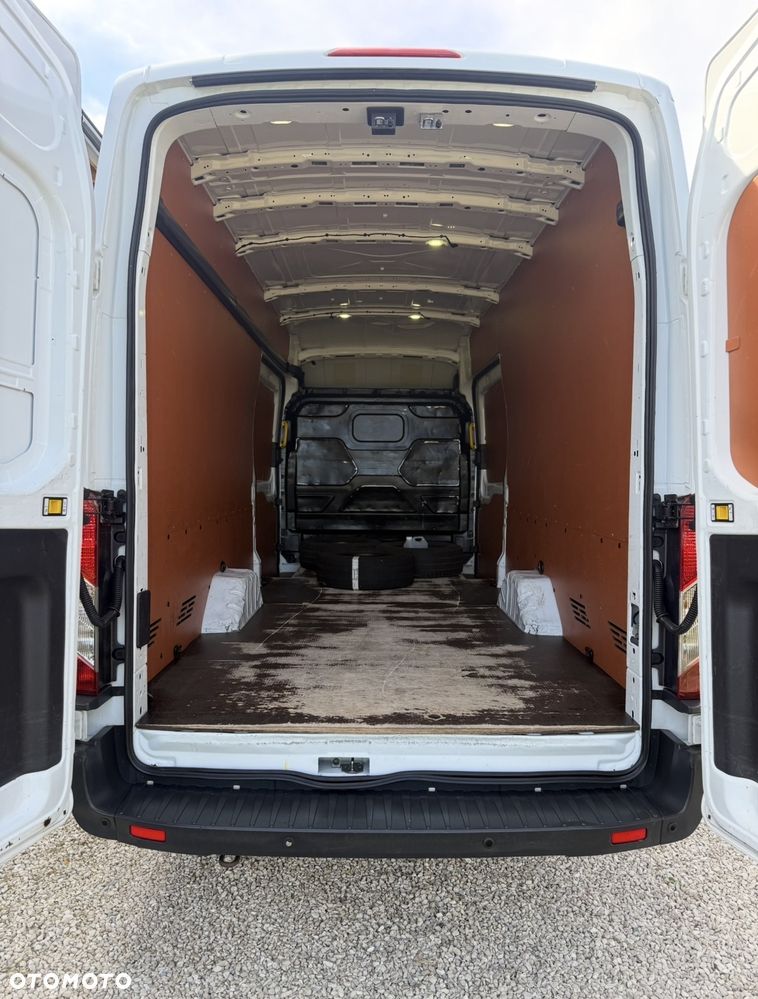 Ford Transit - 14