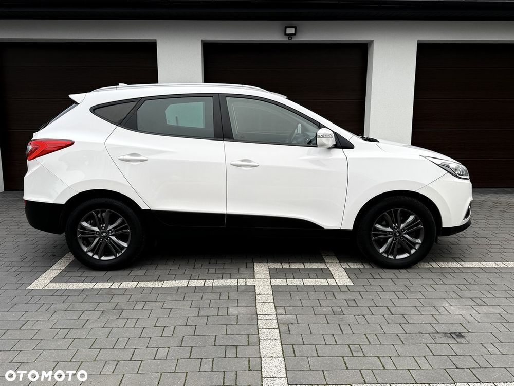 Hyundai ix35 blue 1.6 2WD Finale Gold - 9