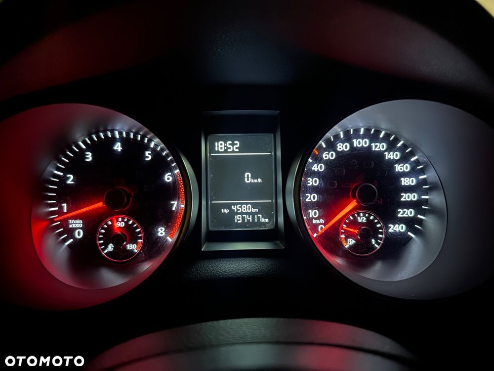 Volkswagen Golf 1.6 Comfortline - 12