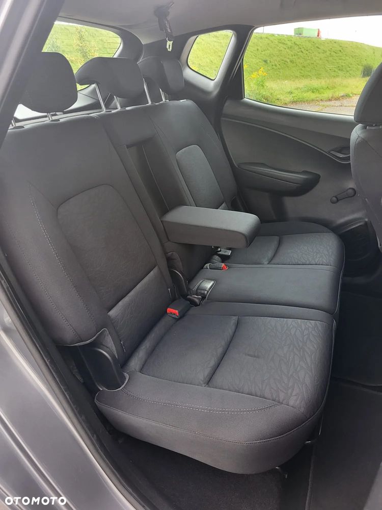 Hyundai ix20 1.6 CRDi Classic - 21