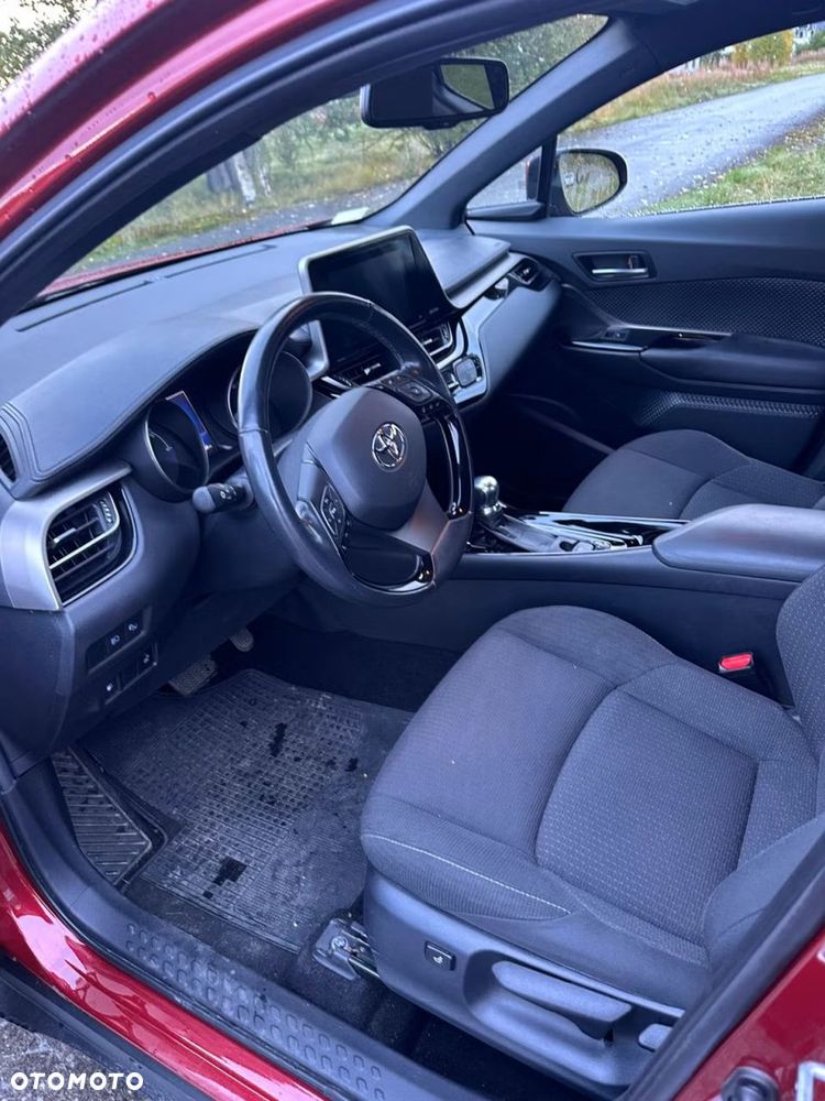 Toyota C-HR Lounge - 6