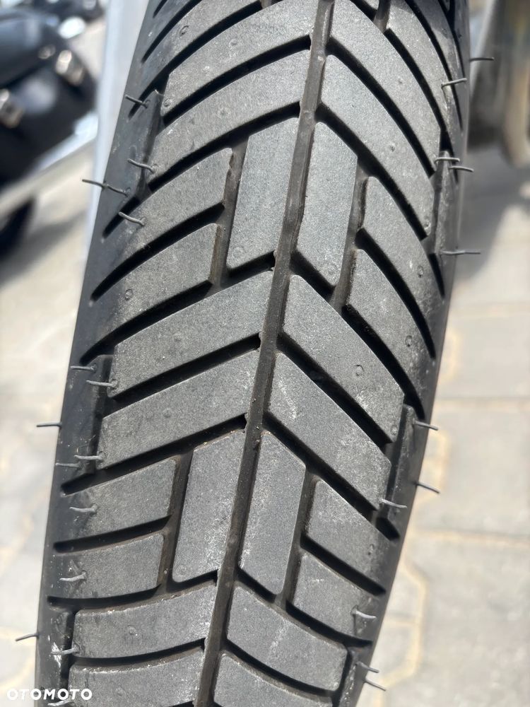 Triumph Adventurer - 6