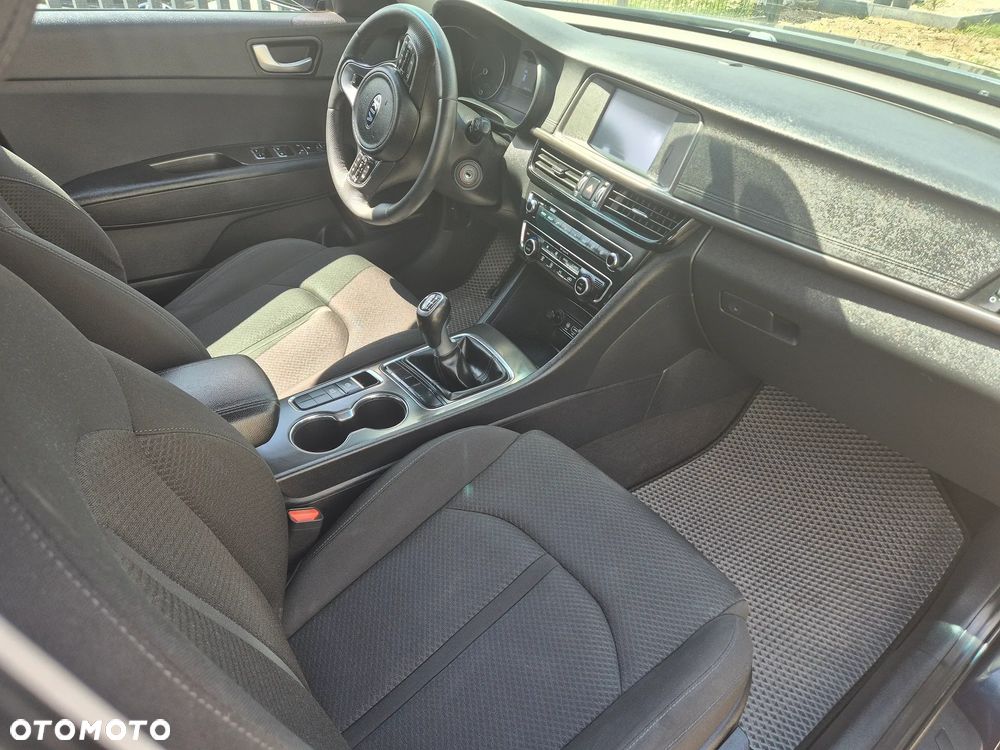 Kia Optima 1.7 CRDI M - 11