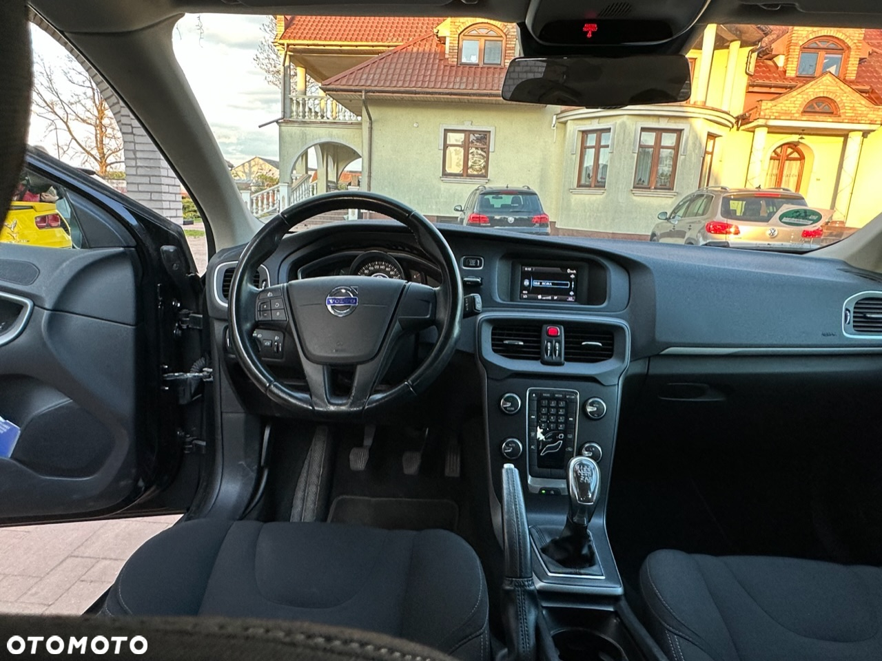 Volvo V40 - 10