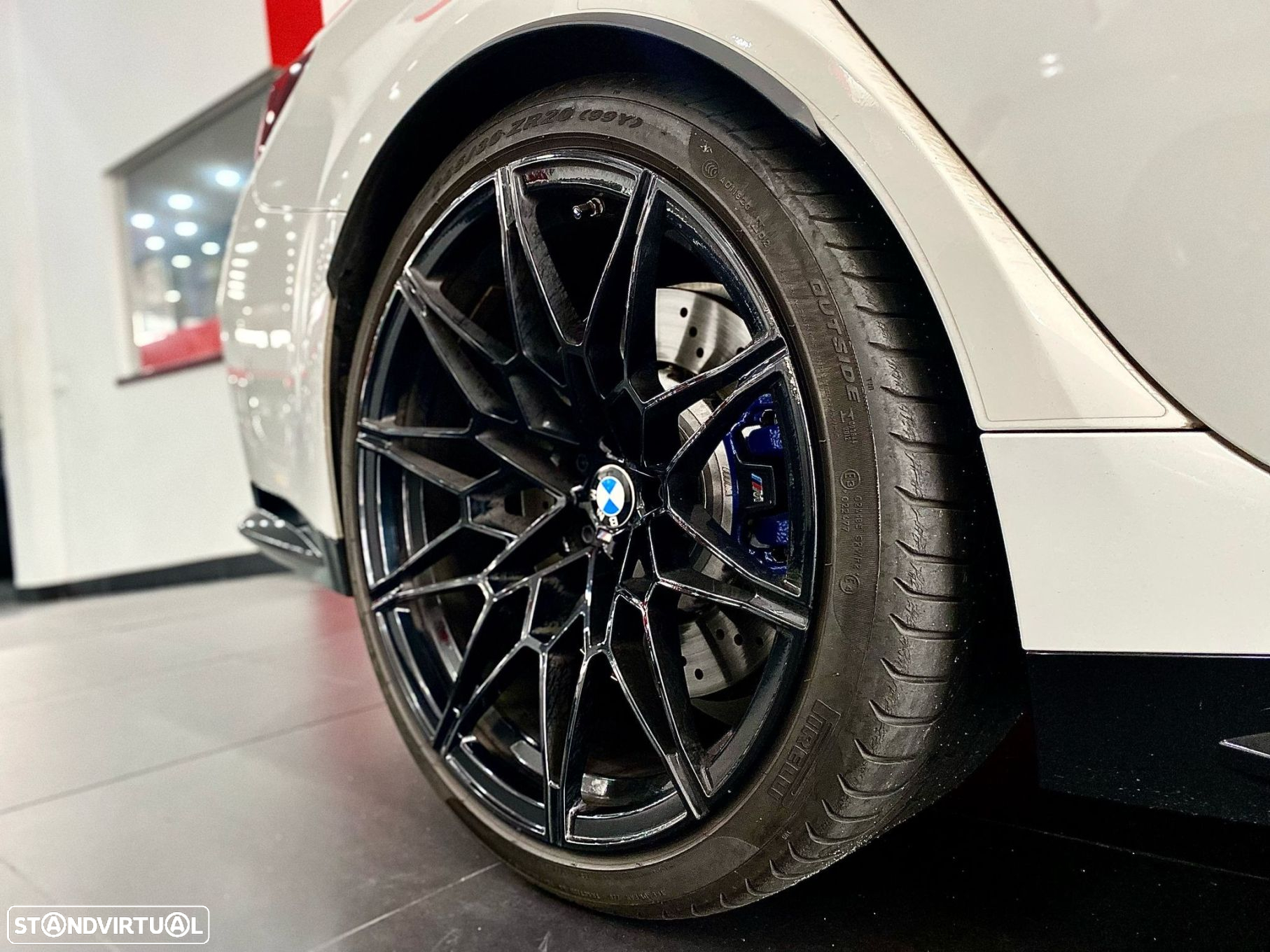 BMW M3 Competition - 15