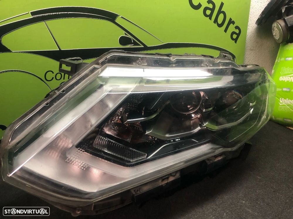NISSAN X-TRAIL FAROL ESQUERDO - FF675 - 3